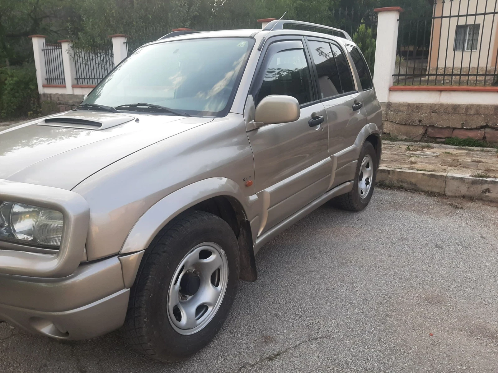 Suzuki Grand vitara 2.0 HDI KLIMA 4x4 BURZI BAVNI - изображение 6