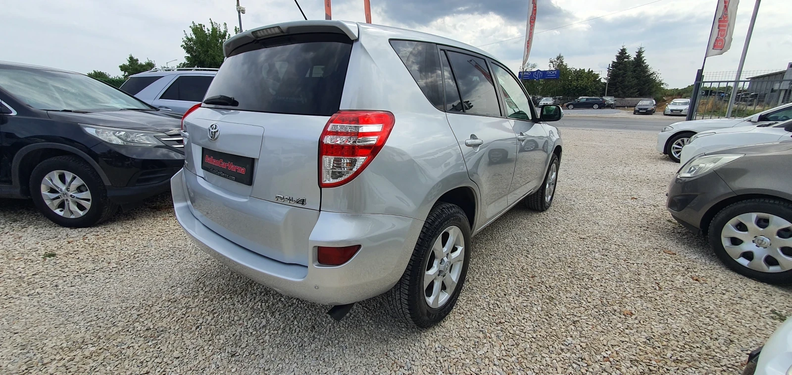 Toyota Rav4 2.2 D4D CROSSOVER EXCLUSIVE - изображение 6