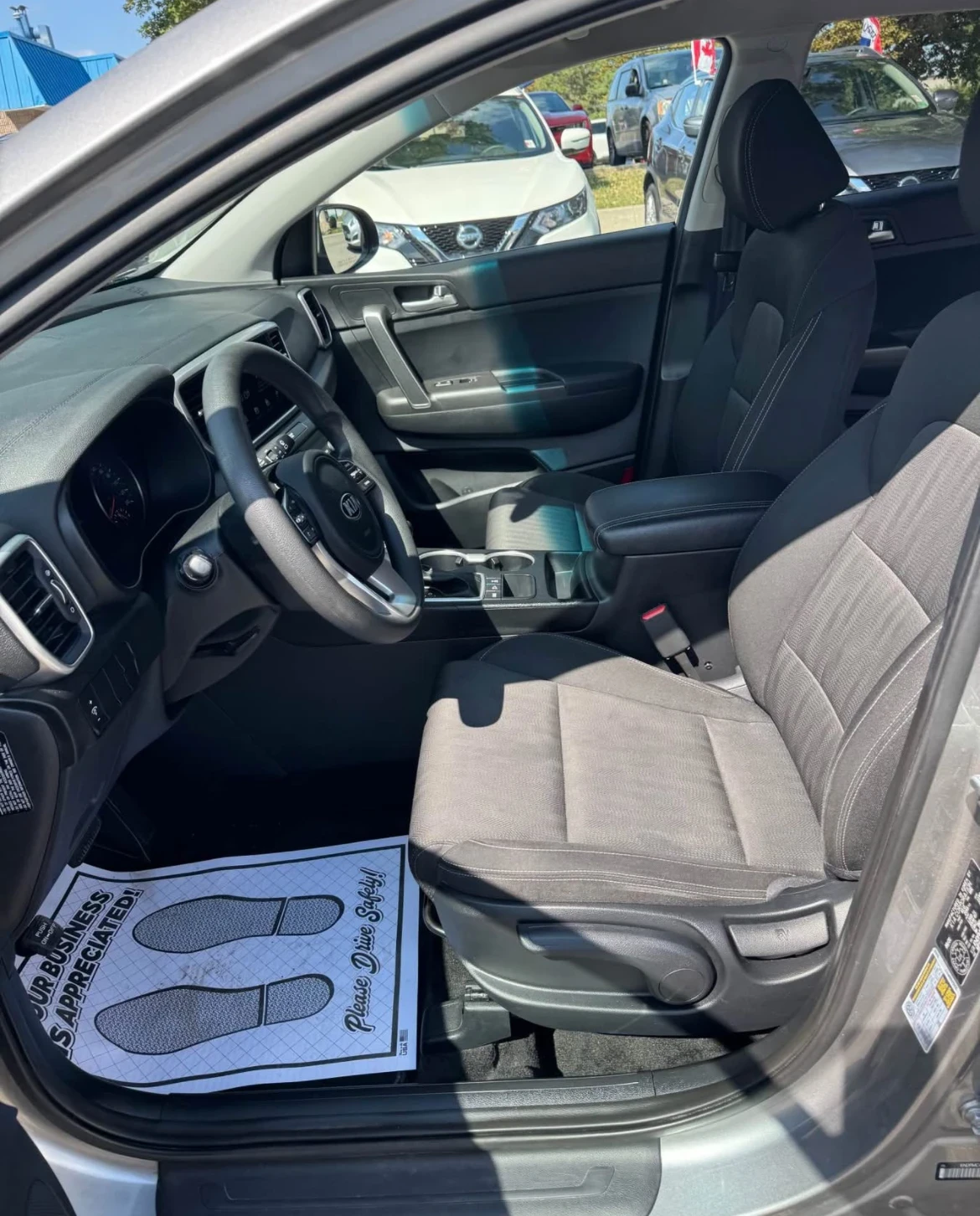 Kia Sportage CARFAX * * АВТОКРЕДИТ * *  - изображение 5