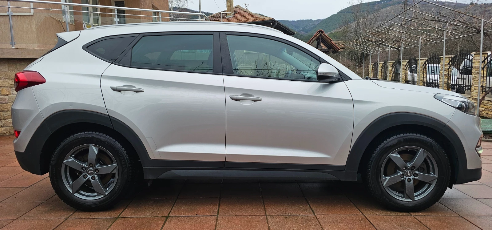 Hyundai Tucson 1.7 CRDI AUTOMAT  | Mobile.bg � ����������� 5