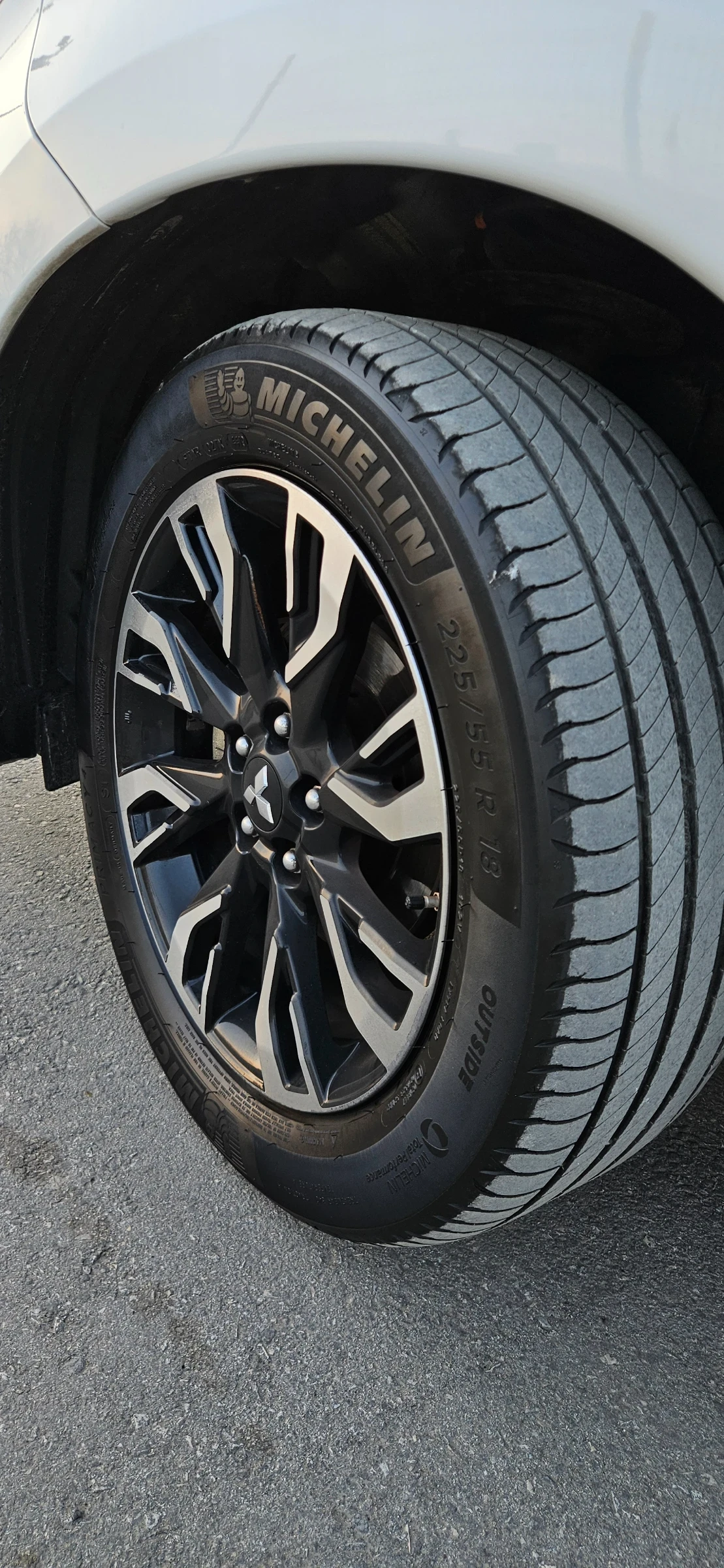 Mitsubishi Outlander Diamond PHEV, нова батерия, ФУЛ ФУЛ МАКС ЕКСТРИ, снимка 9 - Автомобили и джипове - 53715675