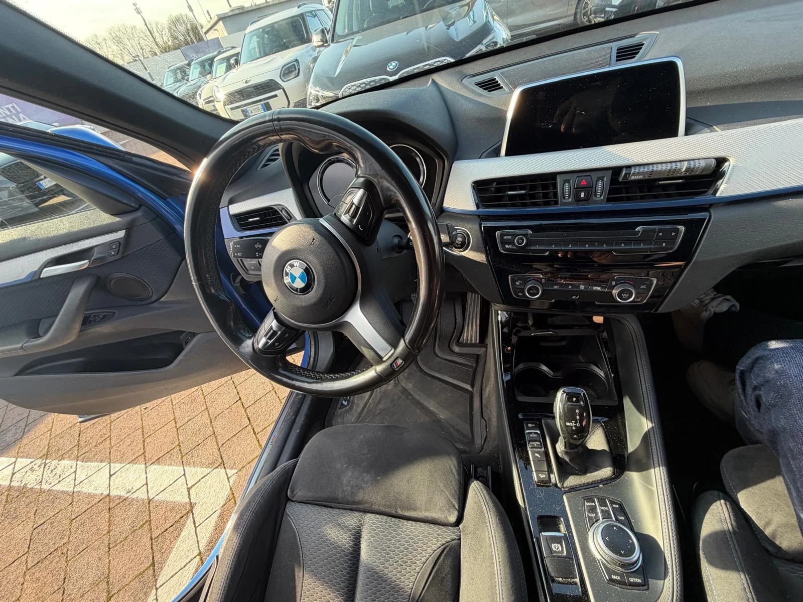 BMW X1 (KATO НОВА)^(X-Drive)^(M-PAKET), снимка 10 - Автомобили и джипове - 53999587