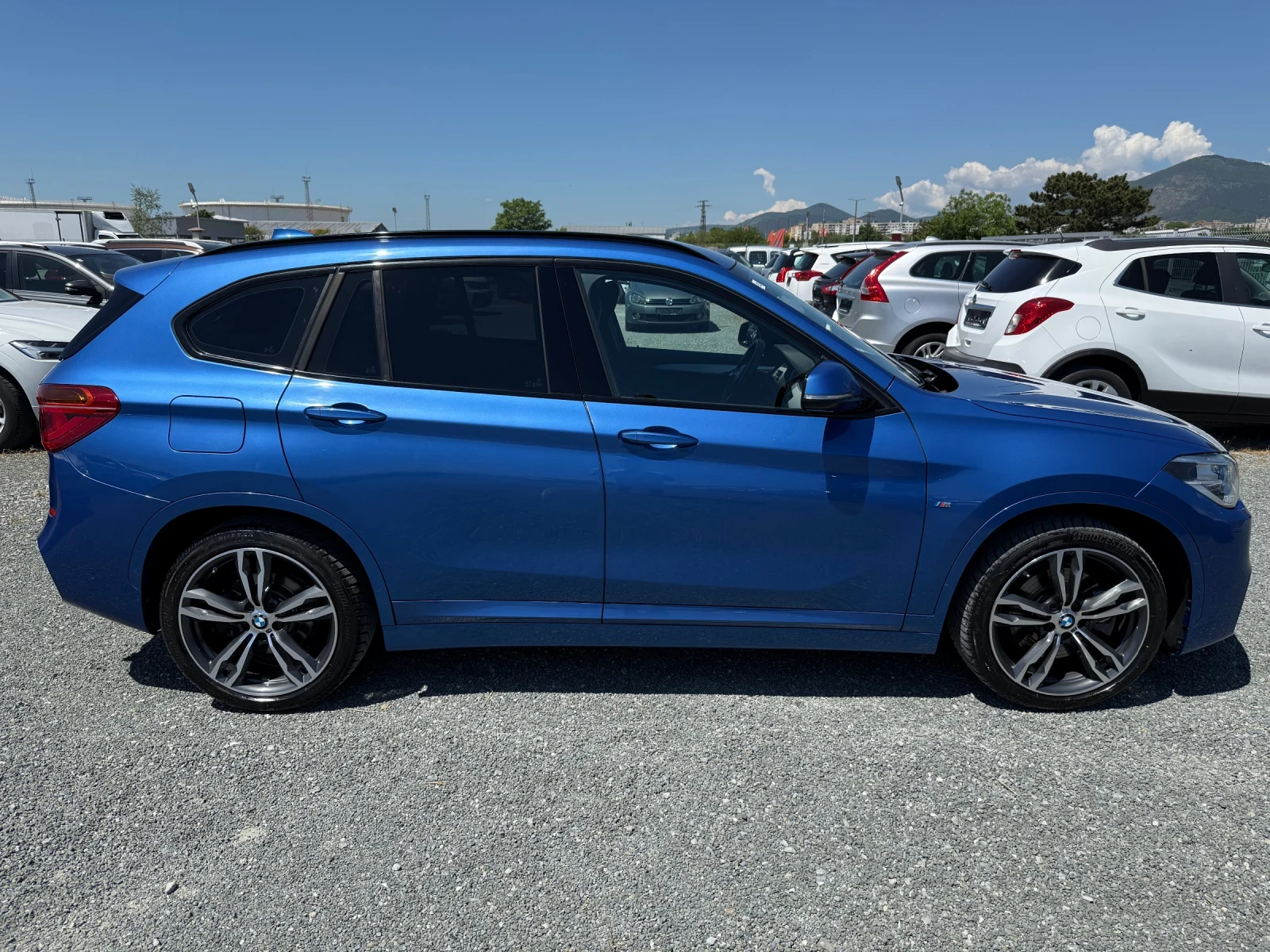 BMW X1 (KATO НОВА)^(X-Drive)^(M-PAKET), снимка 4 - Автомобили и джипове - 53999587