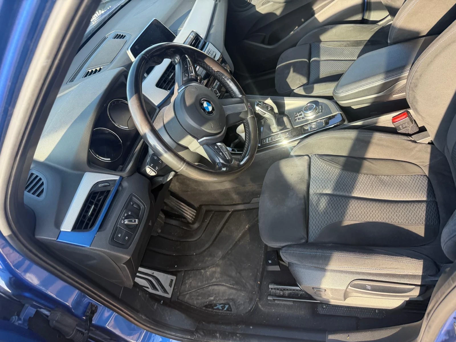 BMW X1 (KATO НОВА)^(X-Drive)^(M-PAKET), снимка 5 - Автомобили и джипове - 53999587