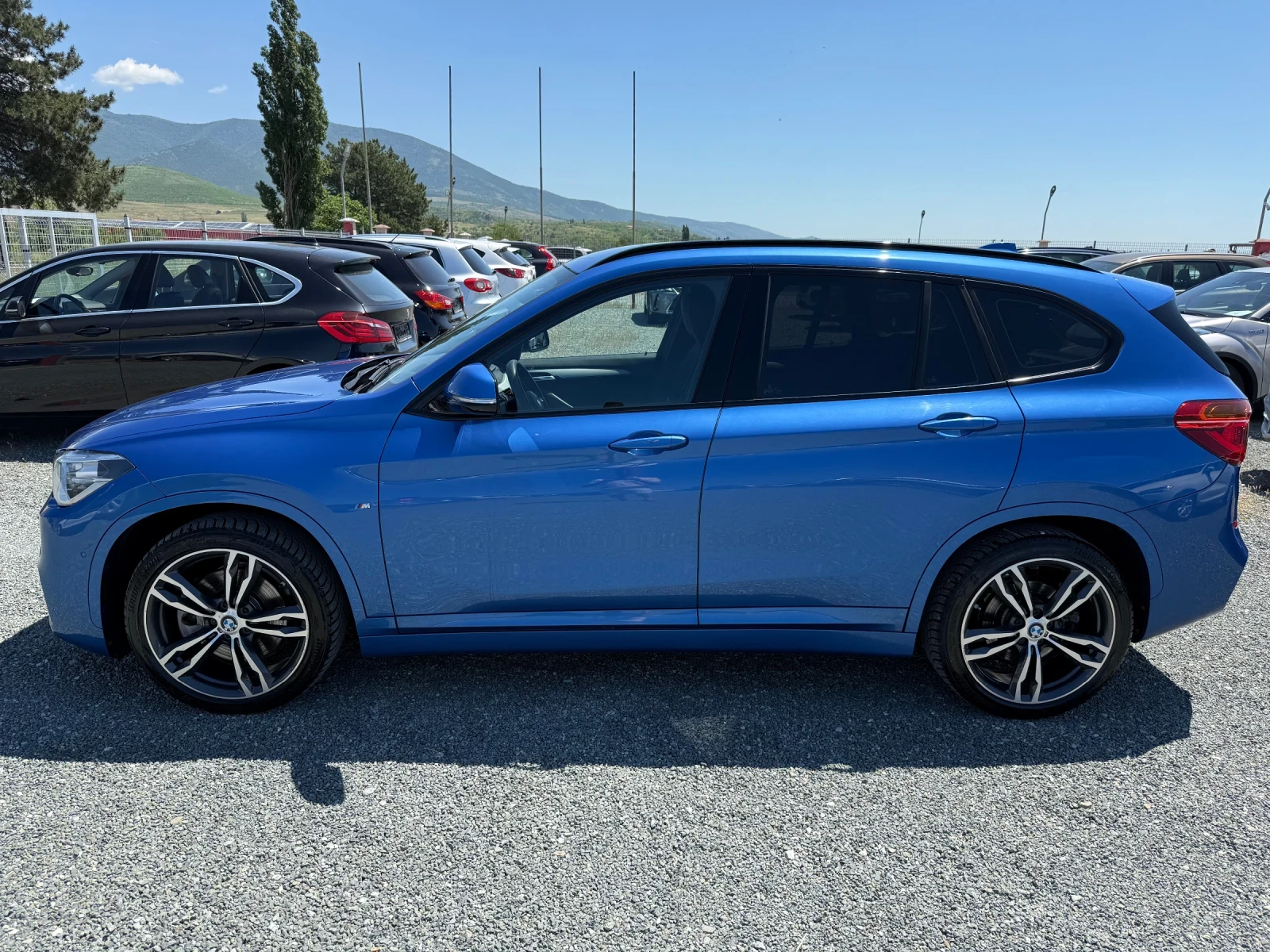 BMW X1 (KATO НОВА)^(X-Drive)^(M-PAKET), снимка 10 - Автомобили и джипове - 53999587
