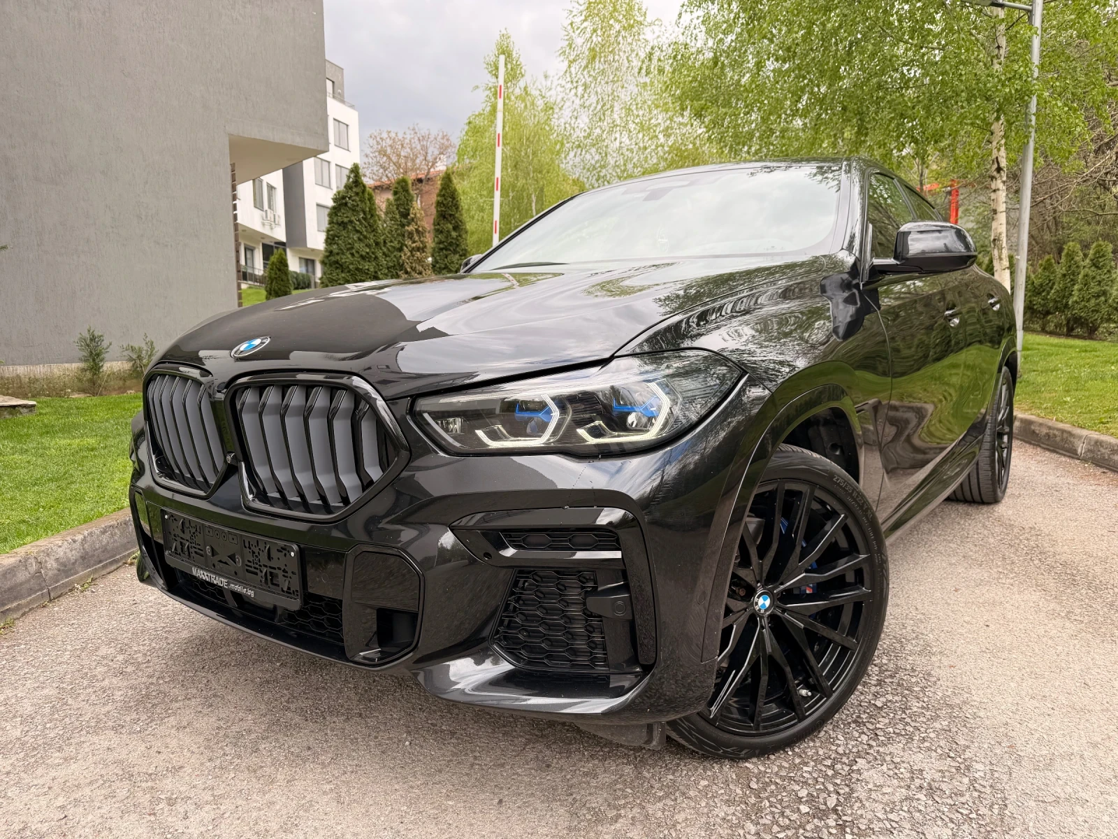 BMW X6 3.0d / M-OPTIC / LASSER / ГАРАНЦИЯ, снимка 3 - Автомобили и джипове - 54377345
