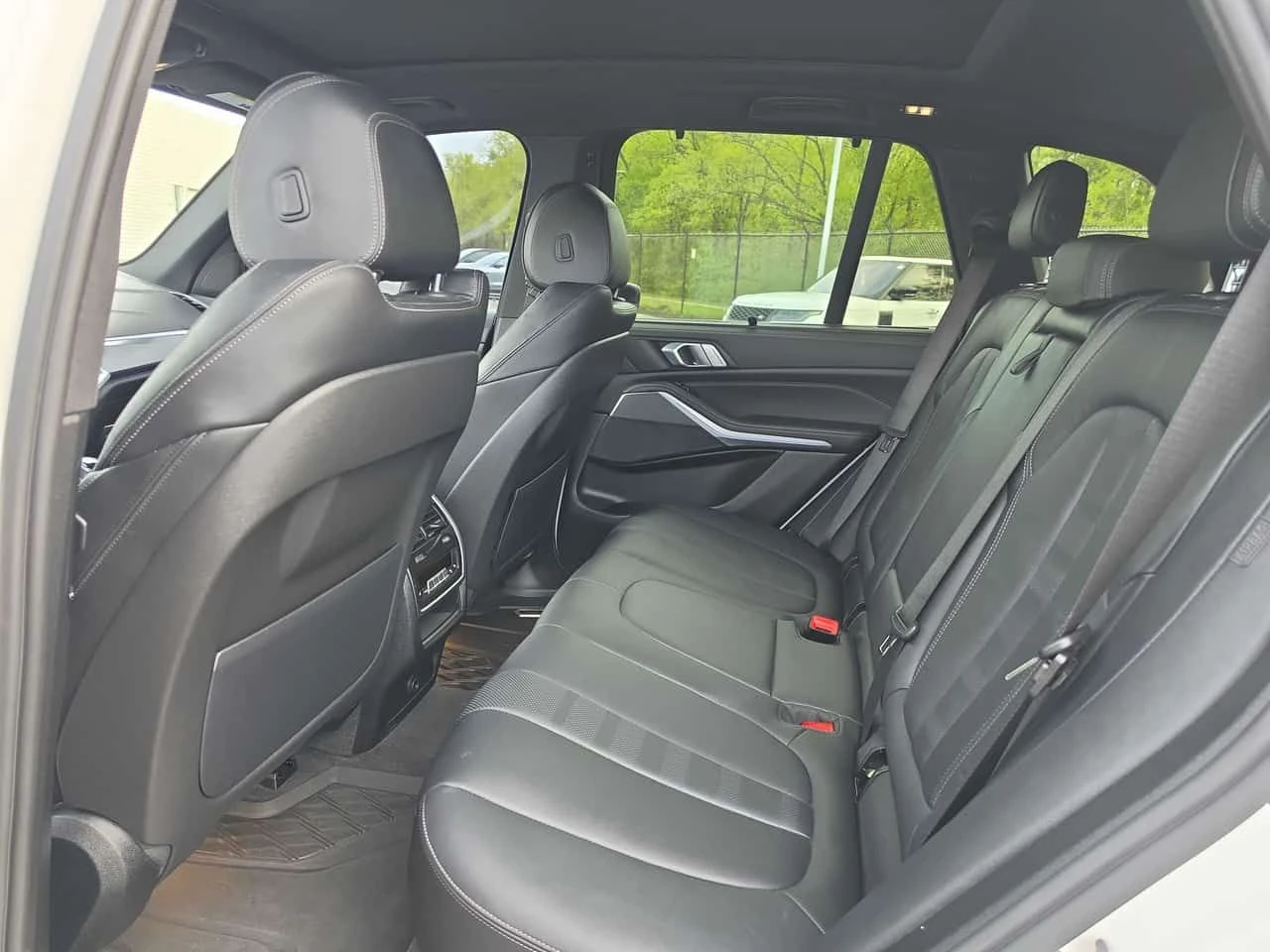 BMW X5 * xDrive40i * CARFAX * ПОДГРЕВИ * ПАНО * KEYLESS, снимка 11 - Автомобили и джипове - 54448161