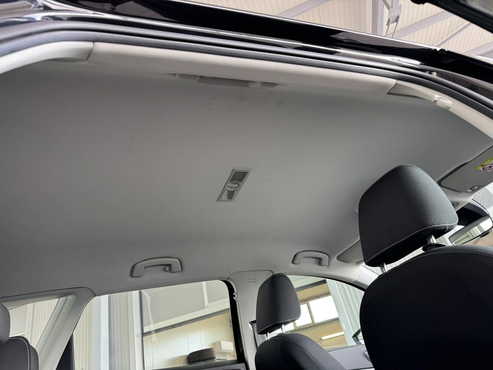 Seat Ateca 2.0TDI* 150ps* DISTR* НАВИ* КАМЕРА* LED, снимка 16 - Автомобили и джипове - 54595864