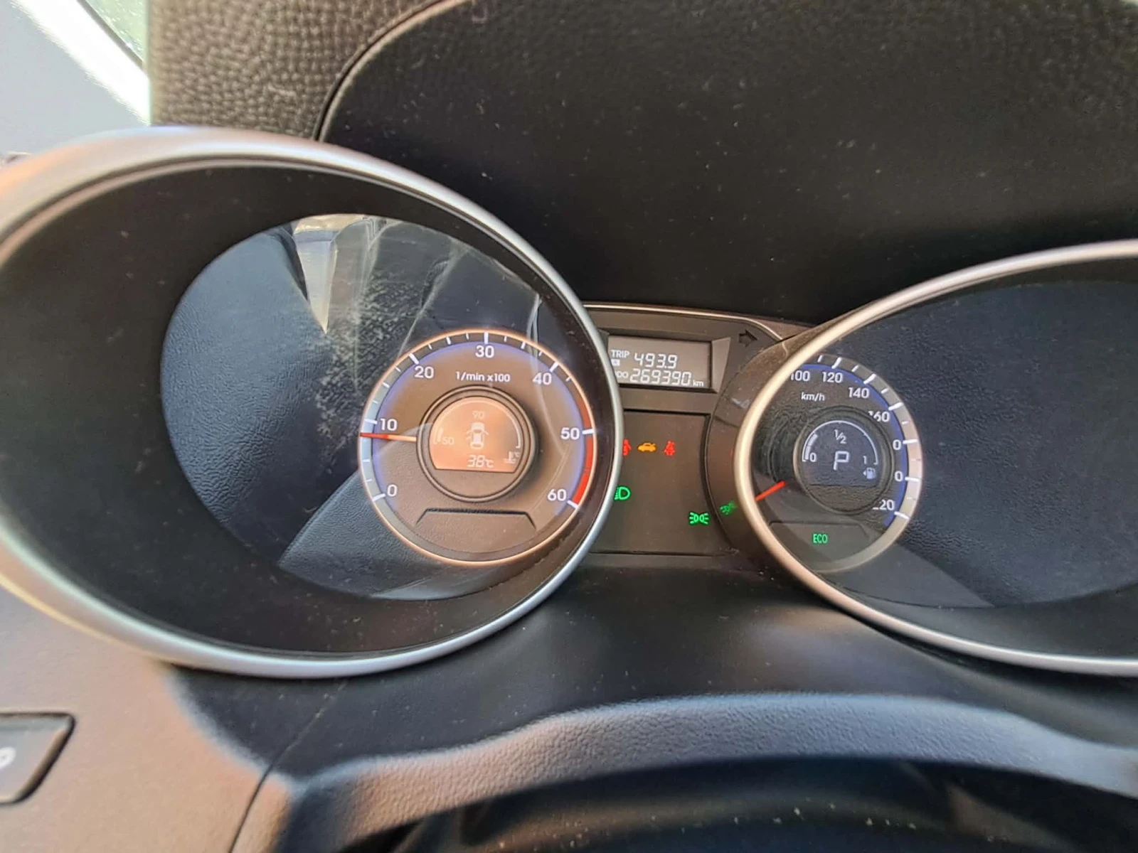 Hyundai IX35 2.0 crdi 4x4 184к.с., снимка 3 - Автомобили и джипове - 54903801