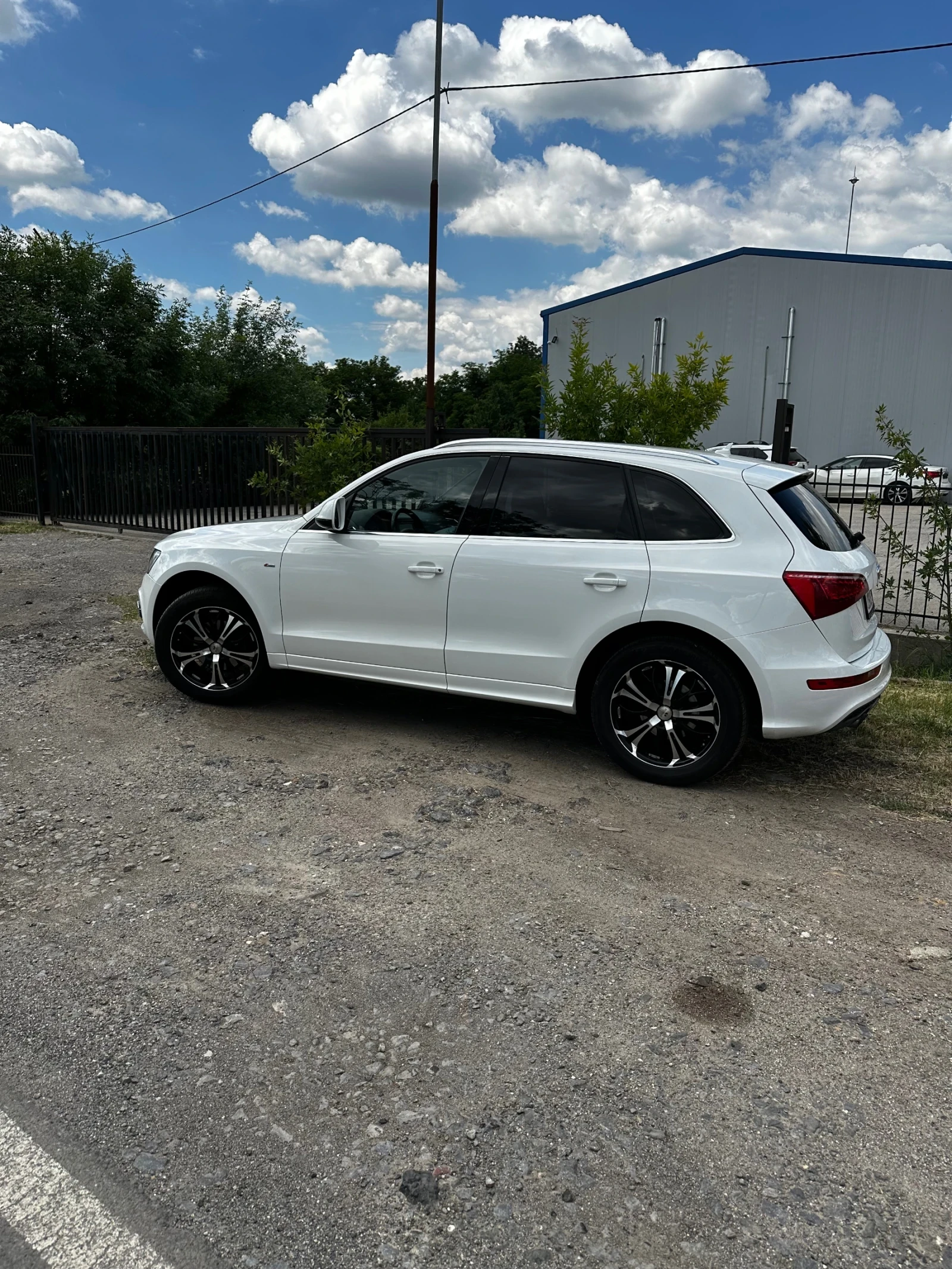 Audi Q5, снимка 2 - Автомобили и джипове - 55256033
