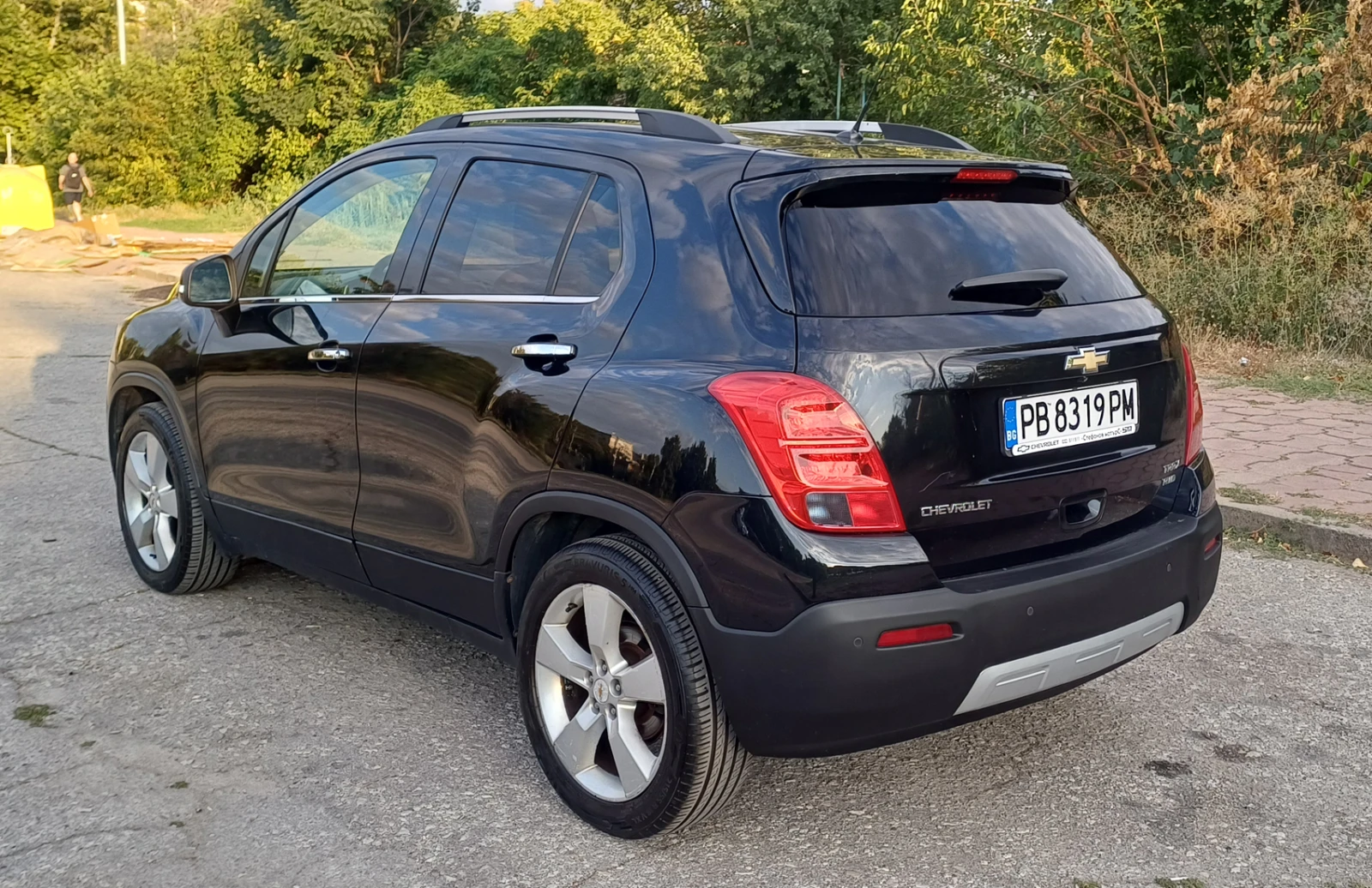 Chevrolet Trax 1.7CDTI /4x4/ 131k.s  КОЖА, снимка 4 - Автомобили и джипове - 55682610