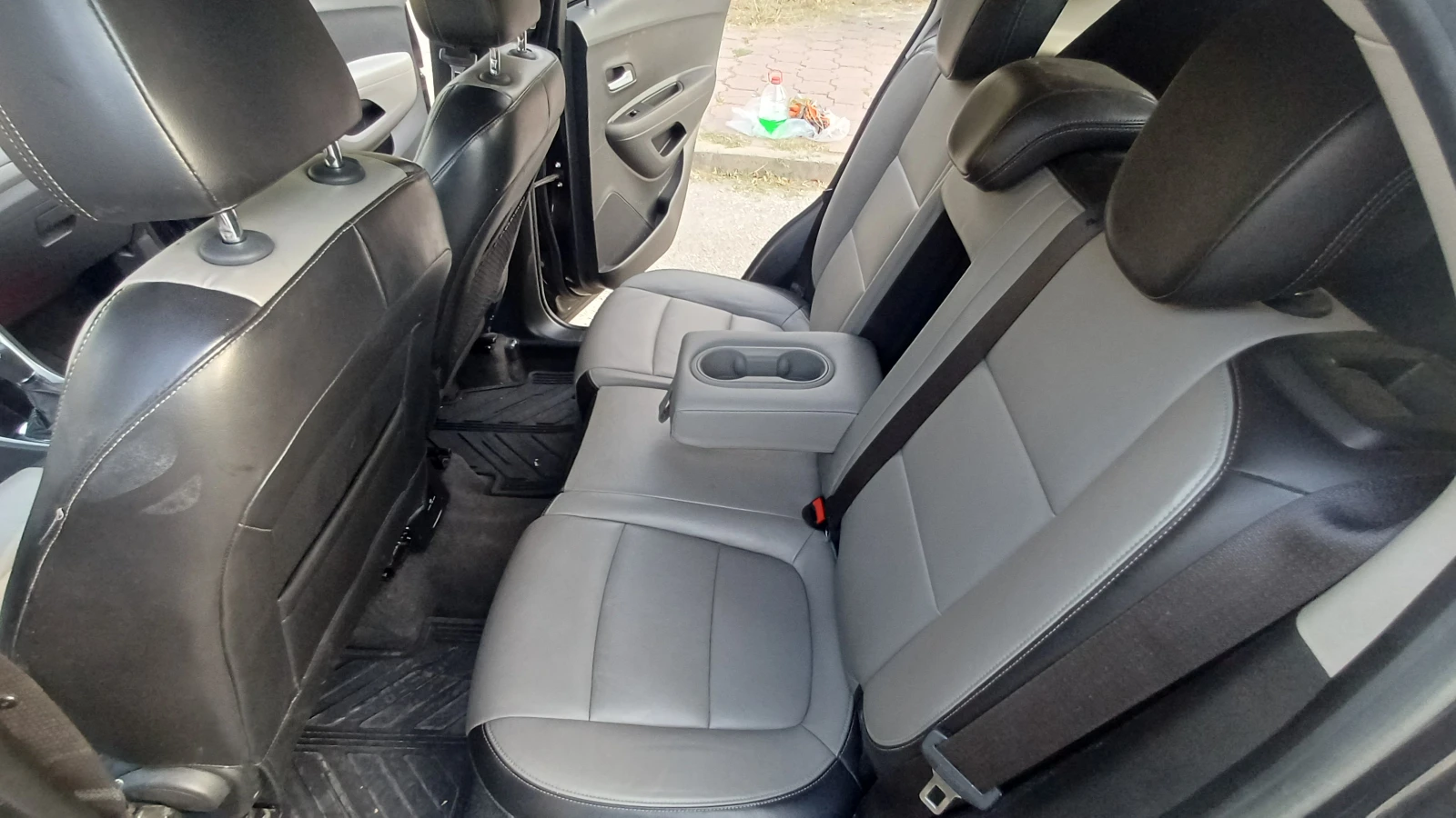 Chevrolet Trax 1.7CDTI /4x4/ 131k.s  КОЖА, снимка 12 - Автомобили и джипове - 55682610