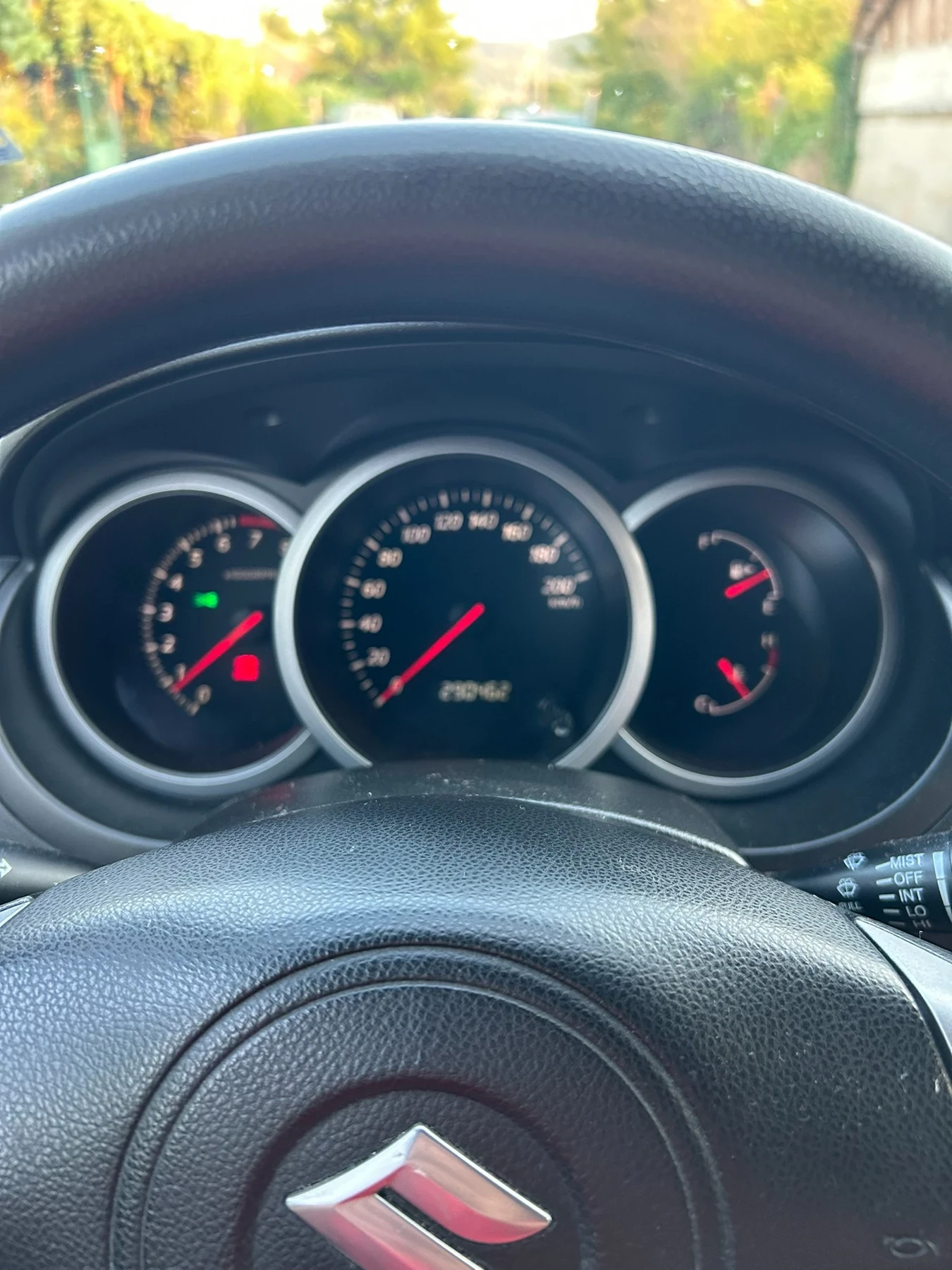 Suzuki Grand vitara, снимка 6 - Автомобили и джипове - 55710032