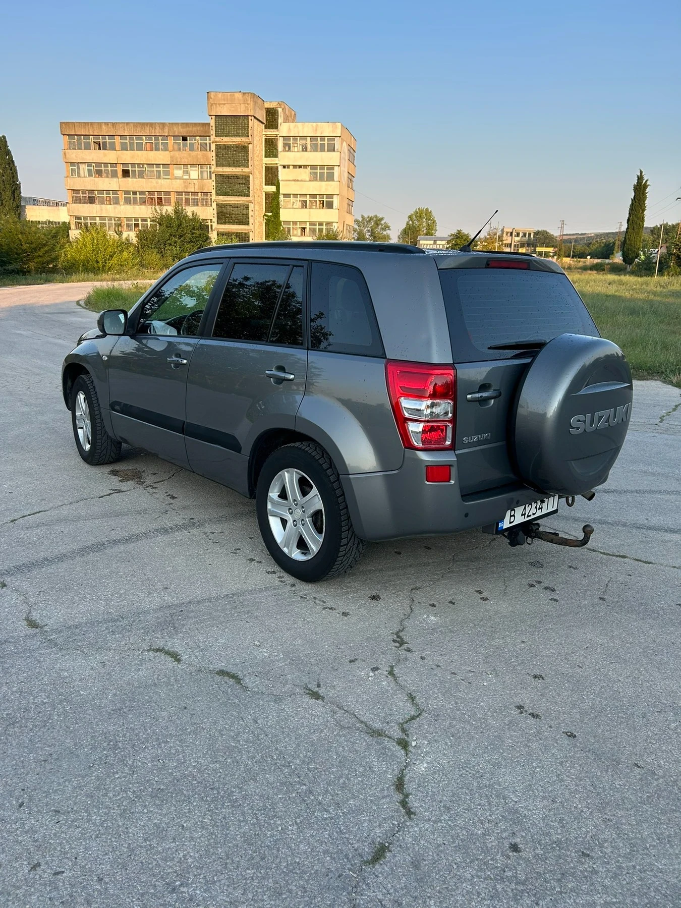 Suzuki Grand vitara, снимка 3 - Автомобили и джипове - 55710032