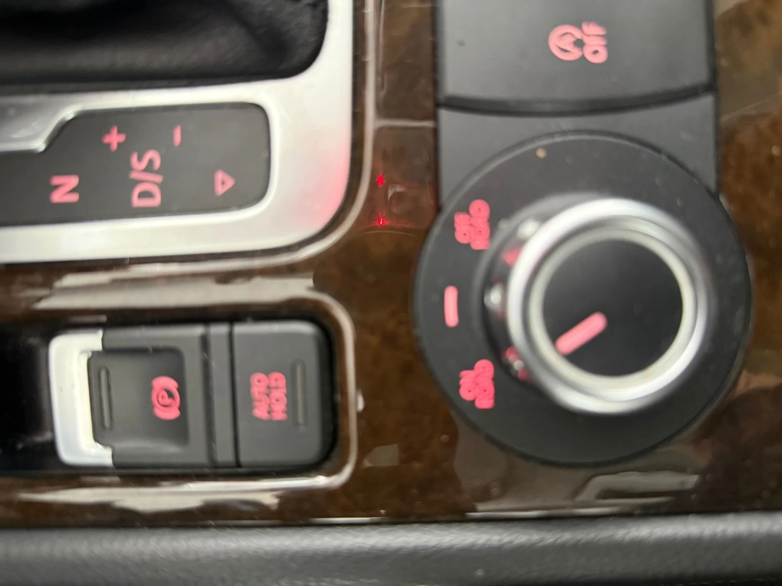 VW Touareg, снимка 9 - Автомобили и джипове - 55893814