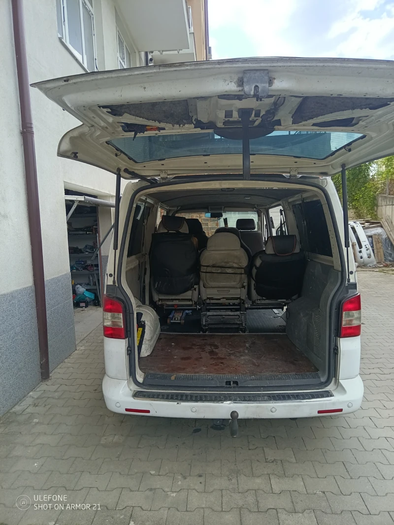 VW T5, снимка 8 - Бусове и автобуси - 47329069