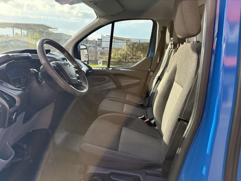 Ford Transit Custom, снимка 4 - Бусове и автобуси - 52484817