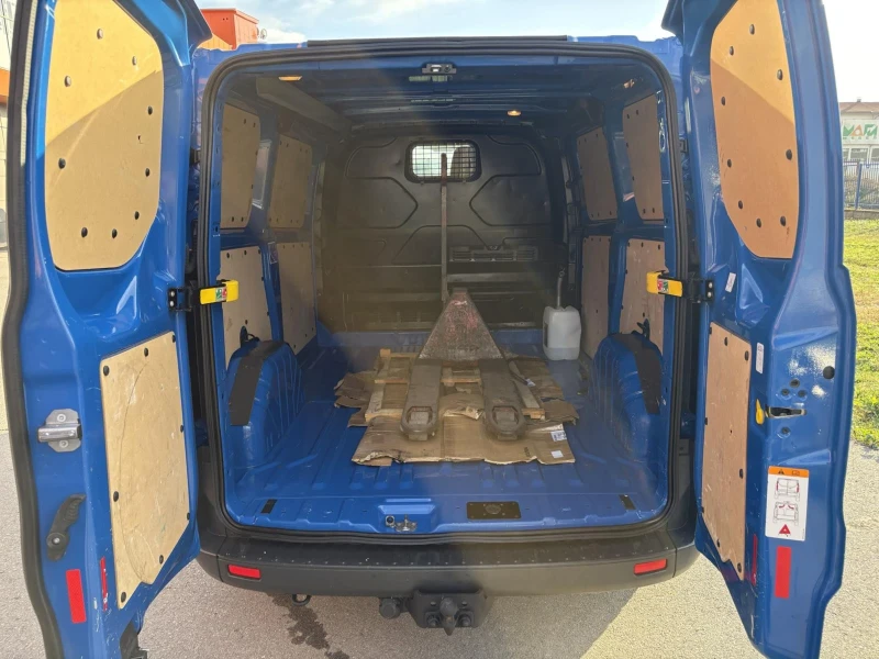 Ford Transit Custom, снимка 11 - Бусове и автобуси - 52484817