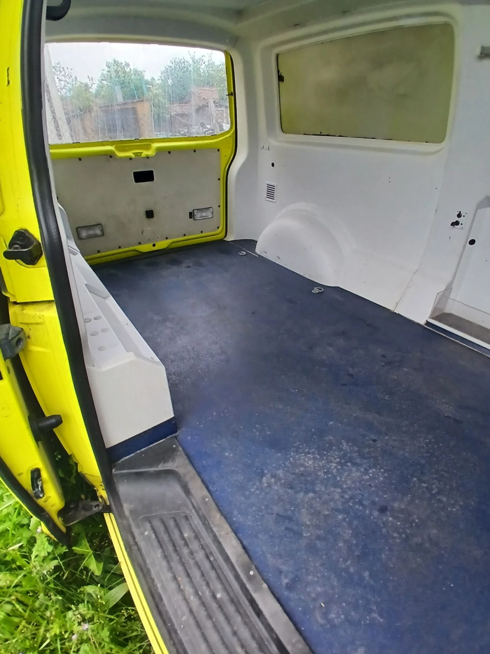 VW Transporter 2.5 TDI - изображение 6