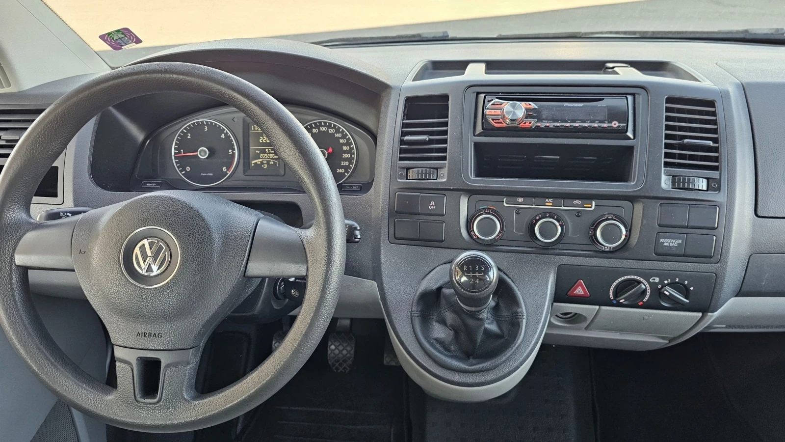VW Transporter Т6 8+ 1 места /клима ТОП СЪСТОЯНИЕ  - изображение 10