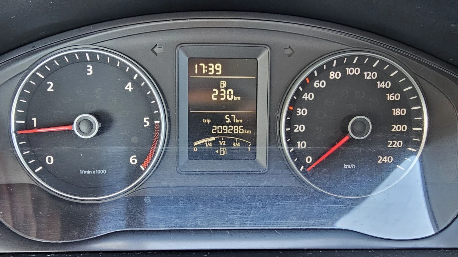 VW Transporter 6 8+ 1  /    | Mobile.bg   11