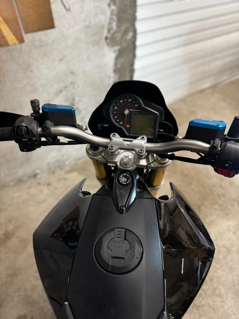 Aprilia Dorsoduro 750, снимка 10 - Мотоциклети и мототехника - 50910750