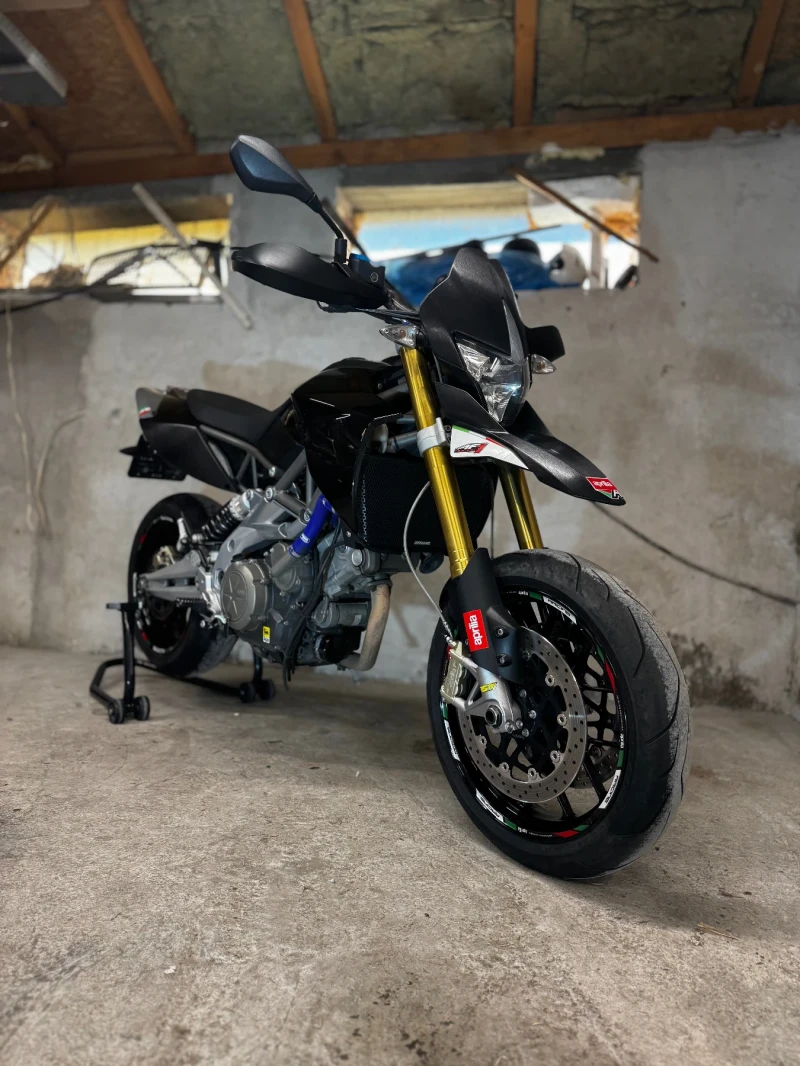 Aprilia Dorsoduro 750