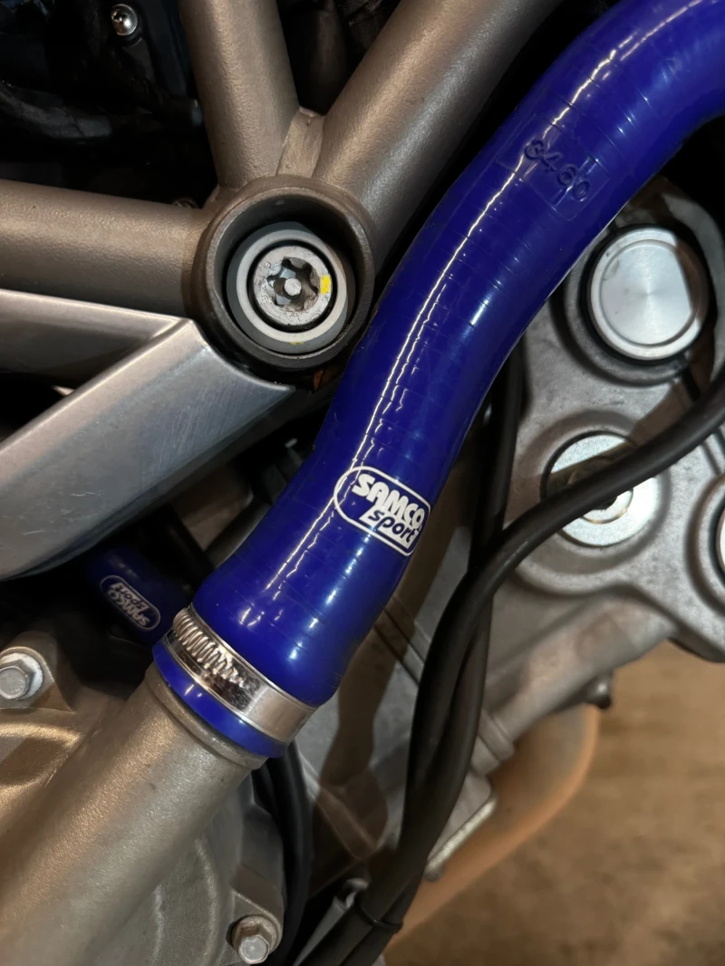 Aprilia Dorsoduro 750, снимка 9 - Мотоциклети и мототехника - 50910750