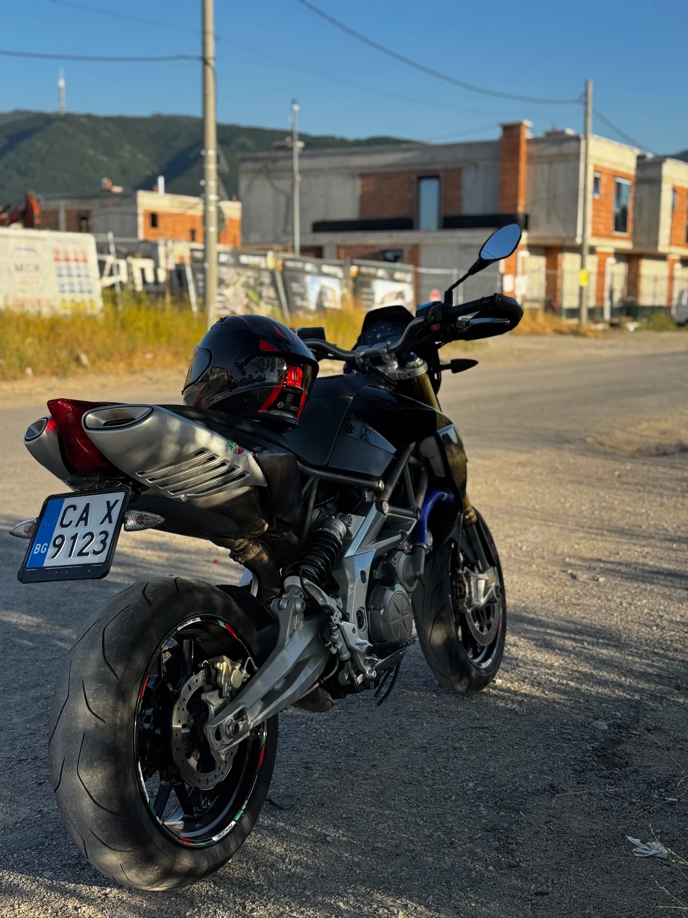 Aprilia Dorsoduro 750 | Mobile.bg   12