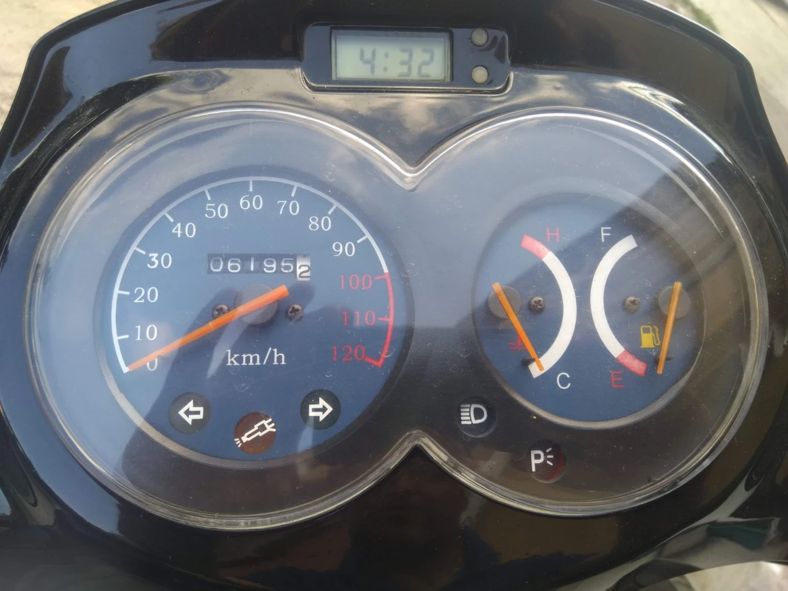 Cfmoto 125 E Charm, снимка 5 - Мотоциклети и мототехника - 56172898