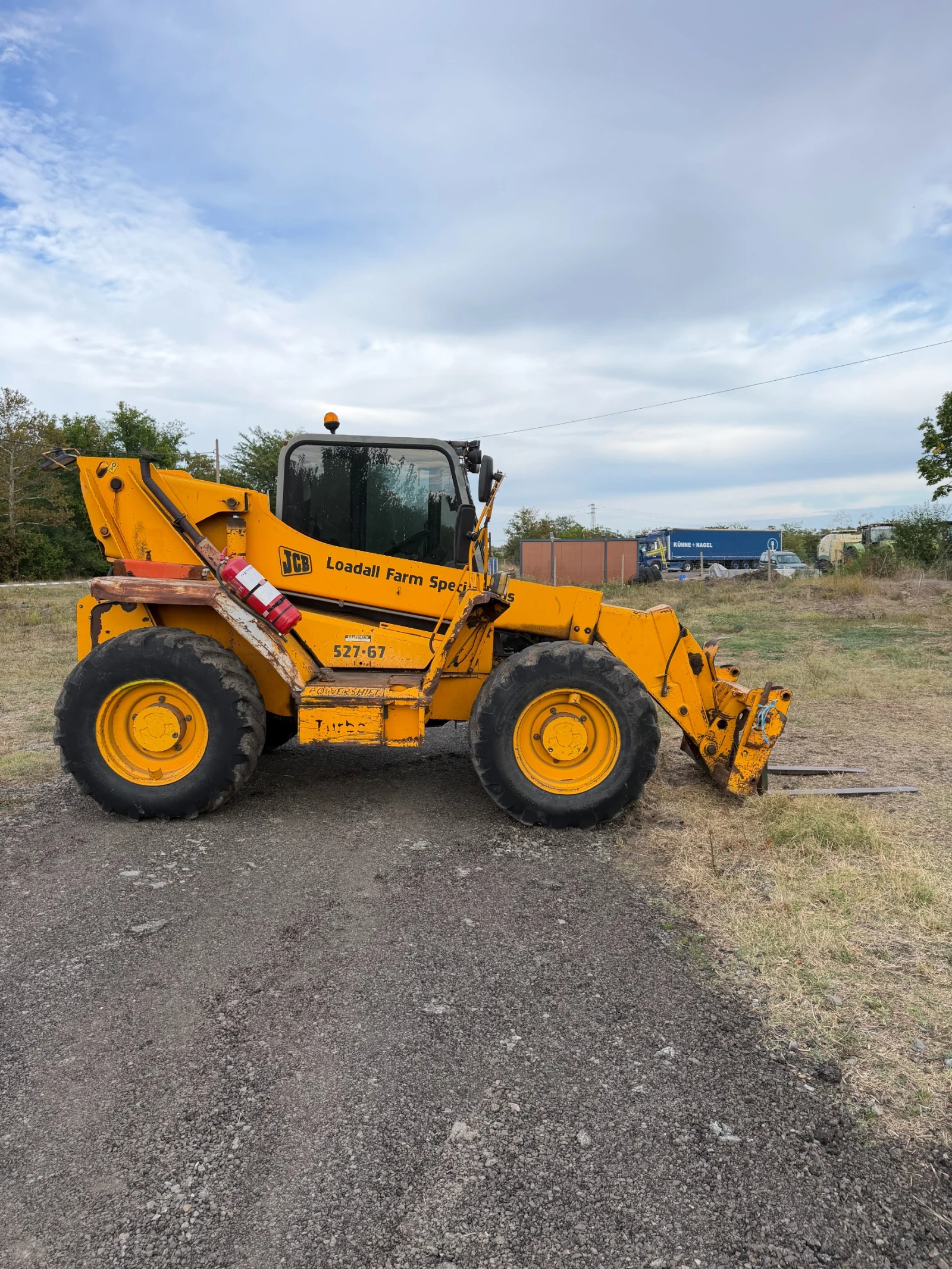 Телескопичен товарач JCB 527-67, снимка 3 - Селскостопанска техника - 56335275