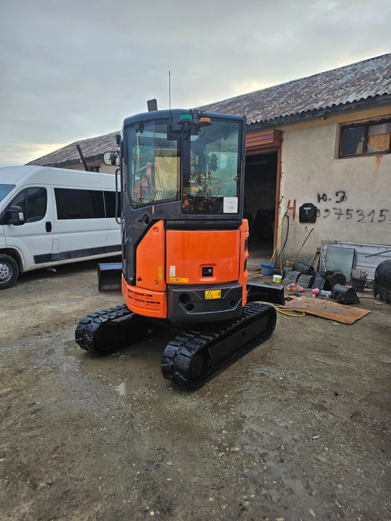 Багер Hitachi Zaxis 26U, снимка 12 - Индустриална техника - 48845038