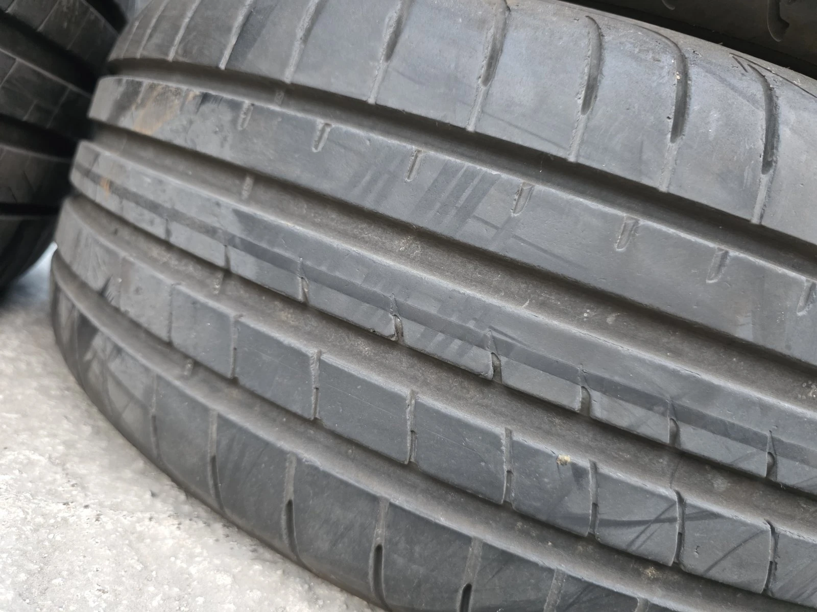 Гуми Летни 205/45R18, снимка 2 - Гуми и джанти - 56730679