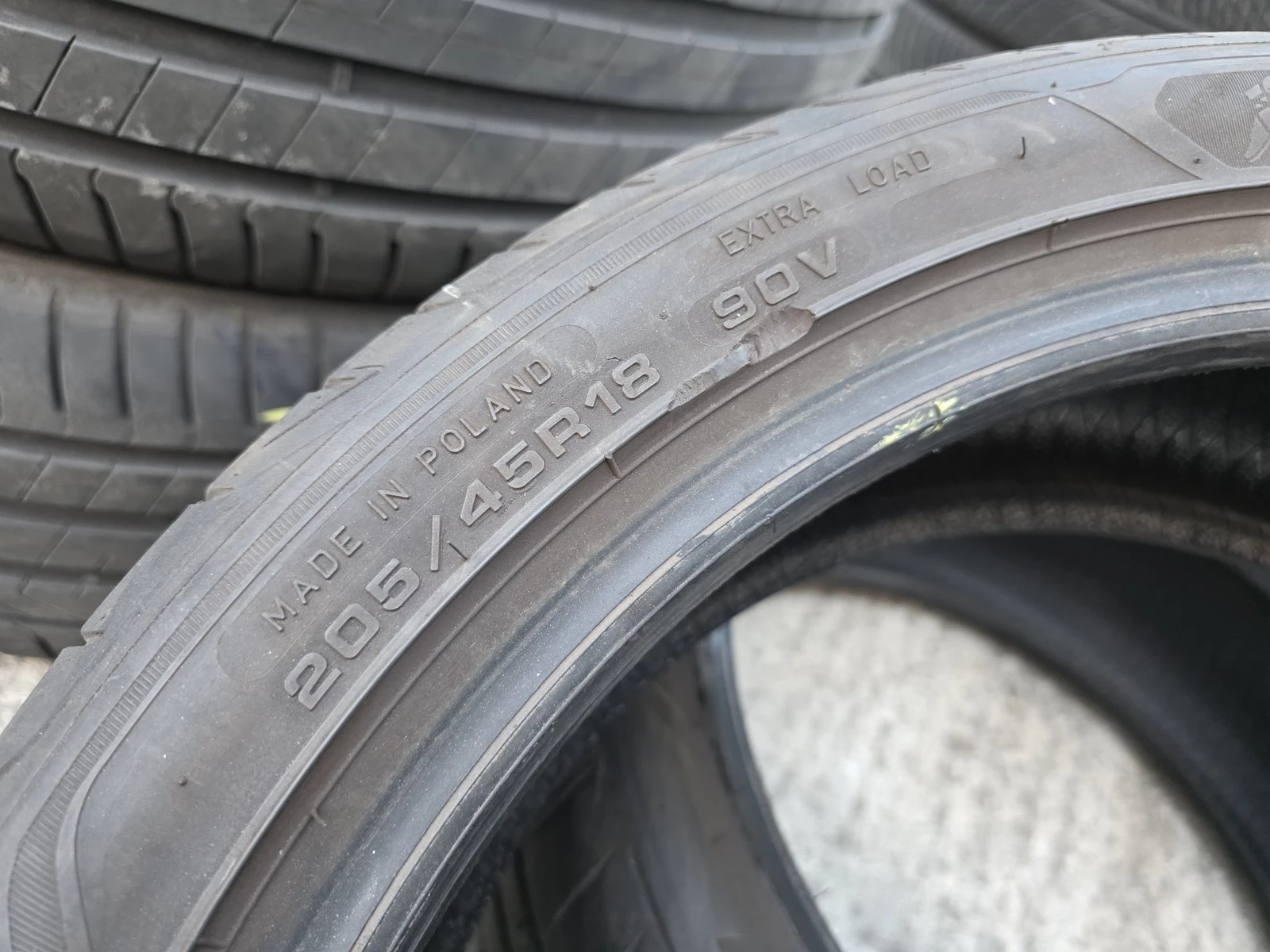 Гуми Летни 205/45R18, снимка 7 - Гуми и джанти - 56730679