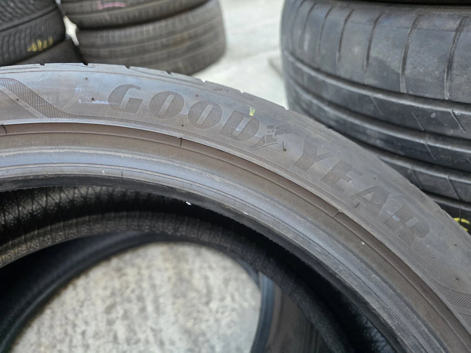 Гуми Летни 205/45R18, снимка 6 - Гуми и джанти - 56730679