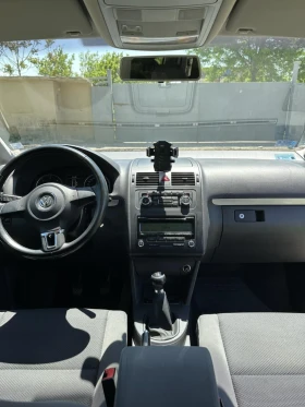 Обява за продажба на VW Touran ~10 000 лв. - изображение 6