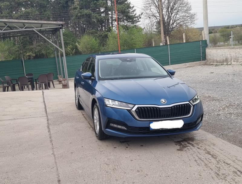 Skoda Octavia, снимка 3 - Автомобили и джипове - 46418524