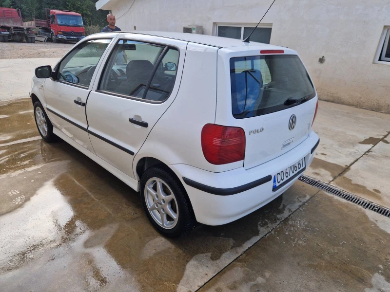 VW Polo, снимка 6 - Автомобили и джипове - 47341851