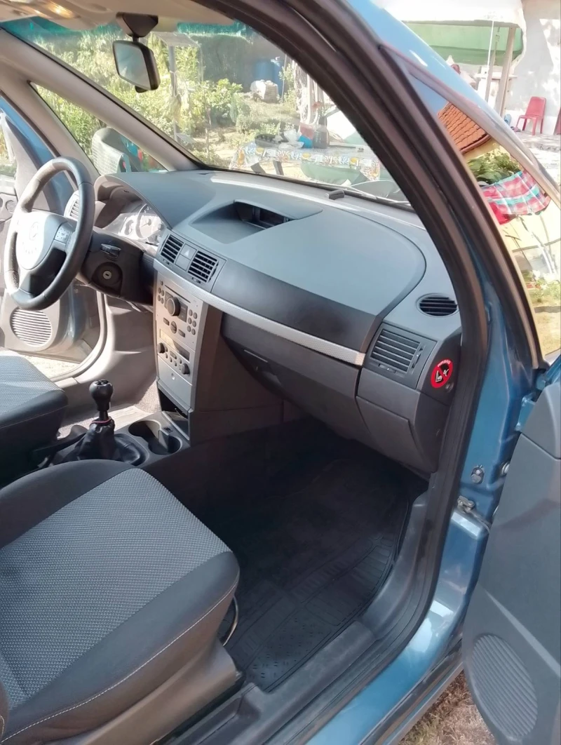 Opel Meriva, снимка 8 - Автомобили и джипове - 47574170