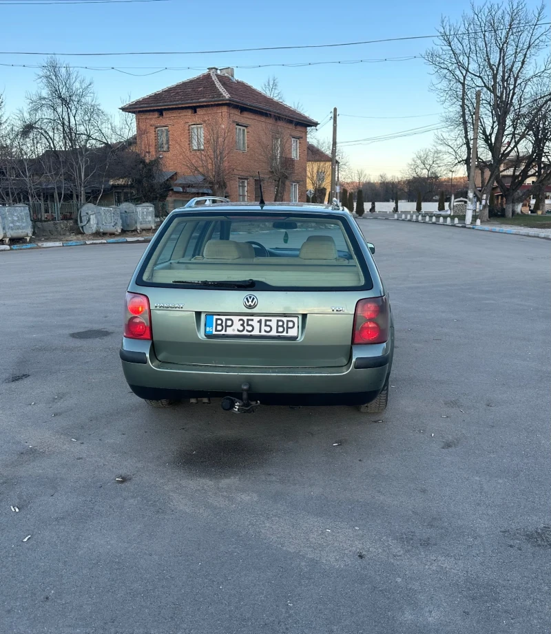 VW Passat 1, 9 101, снимка 5 - Автомобили и джипове - 48551400