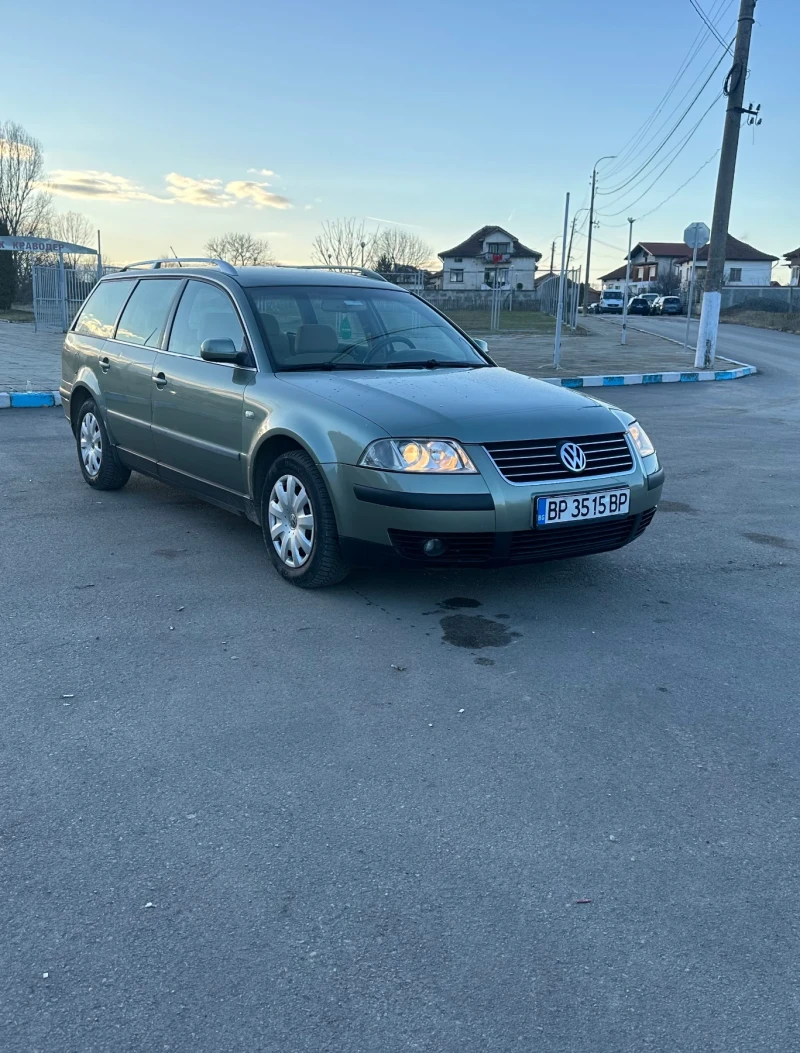 VW Passat 1, 9 101, снимка 1 - Автомобили и джипове - 48551400