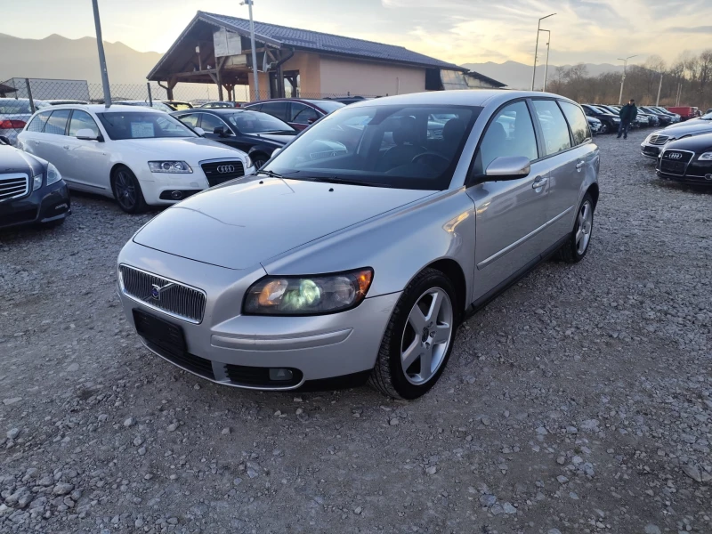 Volvo V50 2.0 дизел Италия, снимка 1 - Автомобили и джипове - 48883588