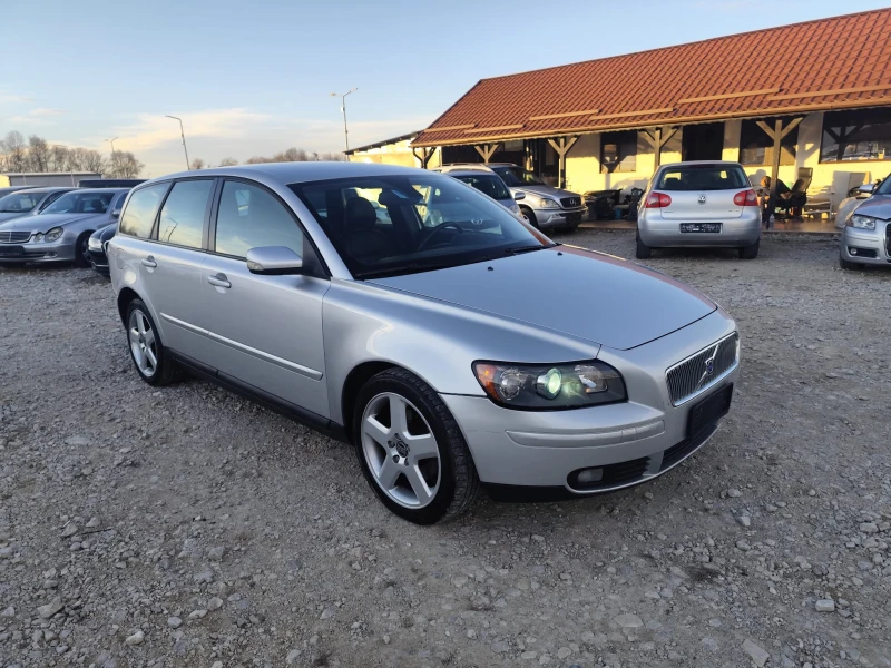 Volvo V50 2.0 дизел Италия, снимка 3 - Автомобили и джипове - 48883588