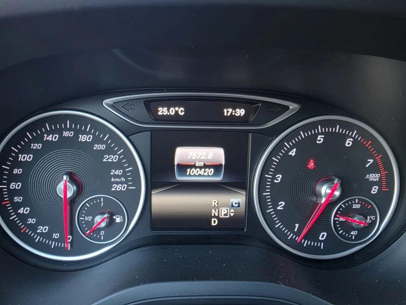 Mercedes-Benz B 250, снимка 9 - Автомобили и джипове - 50983755