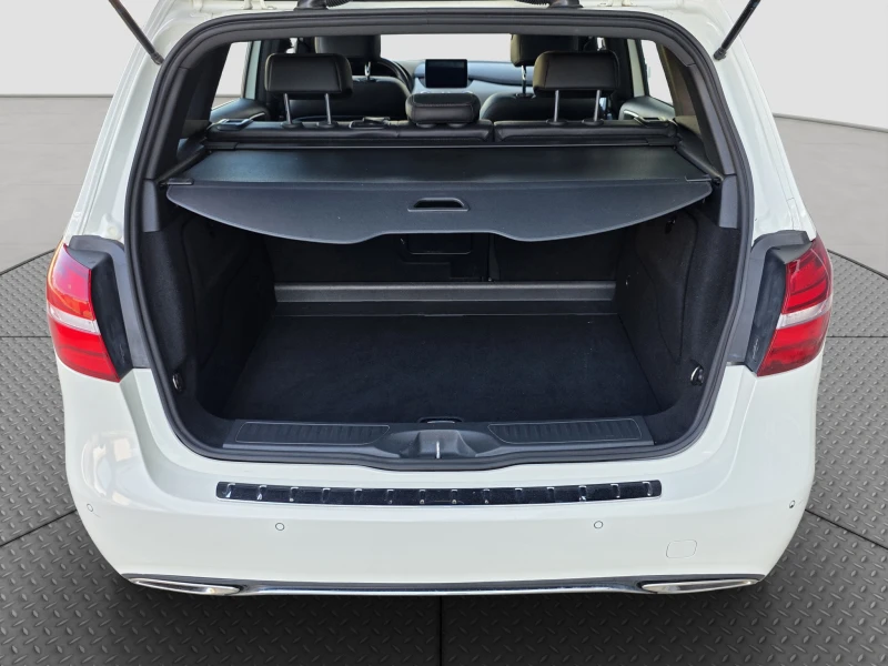 Mercedes-Benz B 250, снимка 17 - Автомобили и джипове - 50983755