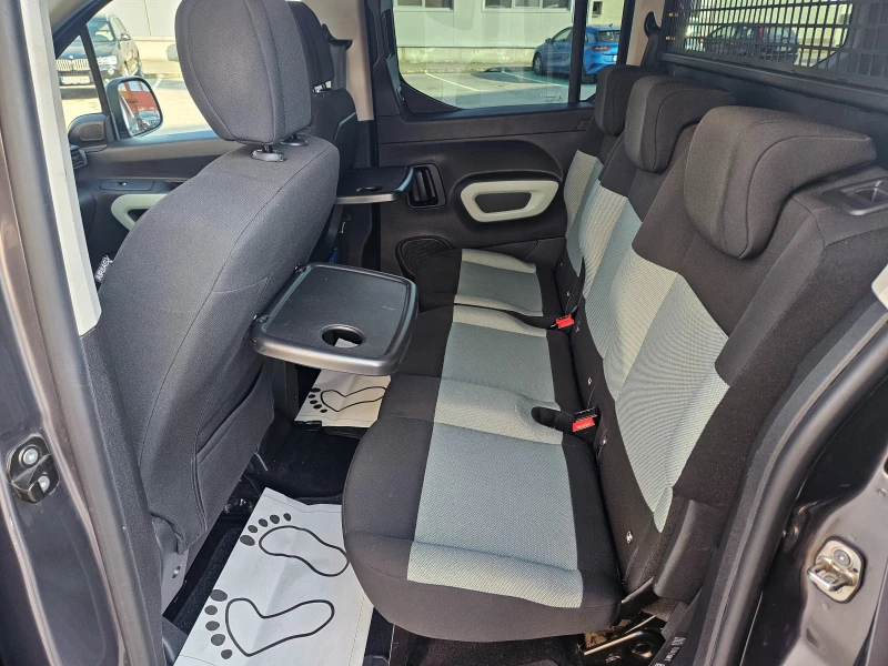 Citroen Berlingo 1.5ПЕРФЕКТЕН N1 5места, снимка 10 - Автомобили и джипове - 50997670