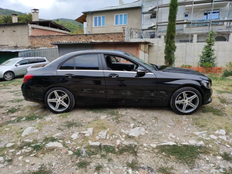 Mercedes-Benz C 220, снимка 4 - Автомобили и джипове - 51251702