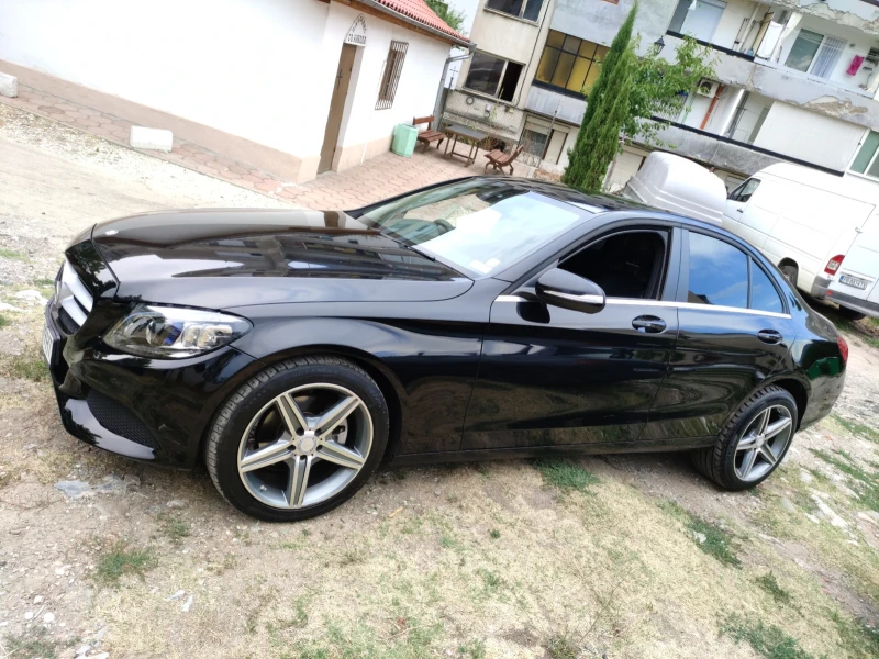 Mercedes-Benz C 220, снимка 2 - Автомобили и джипове - 51251702