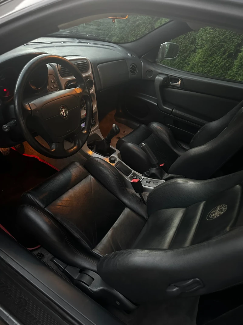 Alfa Romeo Gtv GTV. TWIN SPARK. 16v. КЛИМА. КОЖА. ИТАЛИЯ, снимка 6 - Автомобили и джипове - 51484975