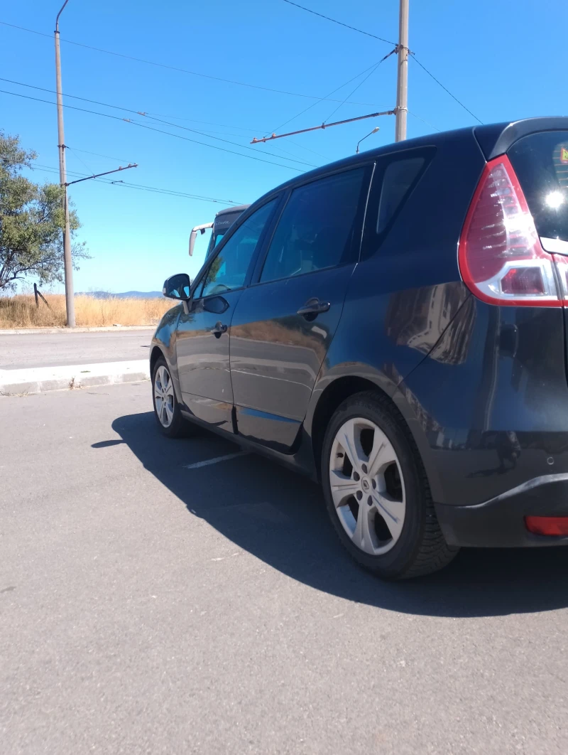Renault Scenic X-MOD, снимка 8 - Автомобили и джипове - 51576694